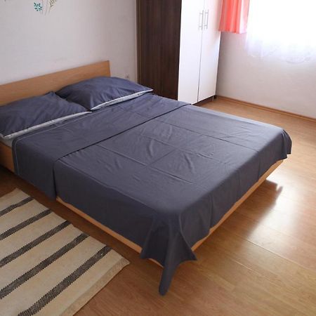 Ana Lovetovo Vodice Exterior photo