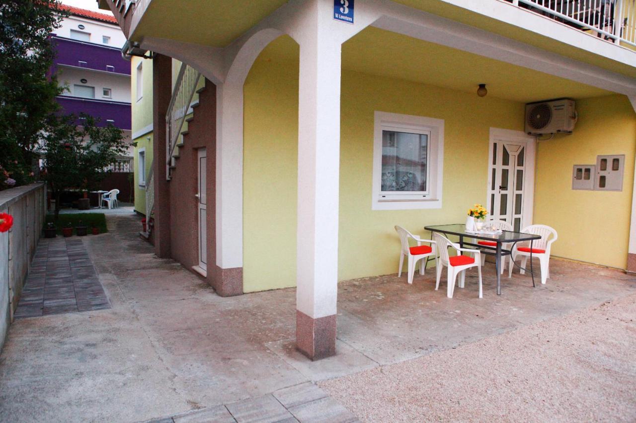 Ana Lovetovo Vodice Exterior photo