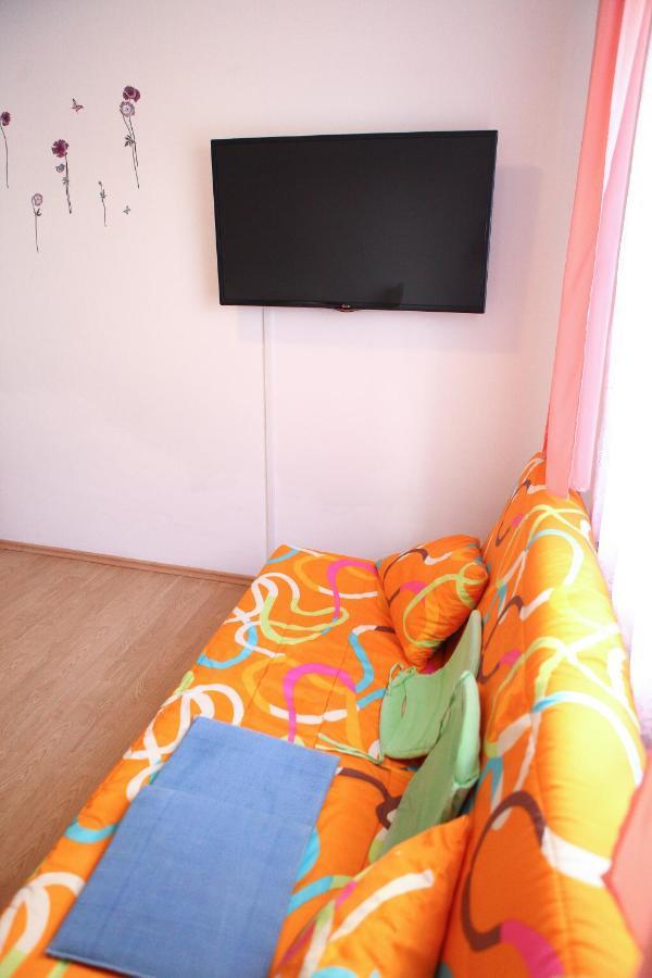 Ana Lovetovo Vodice Exterior photo