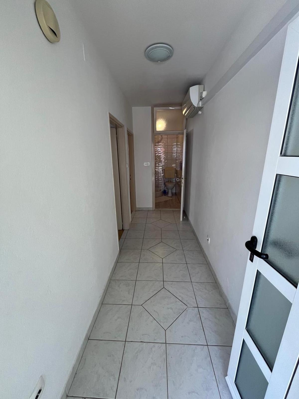 Ana Lovetovo Vodice Exterior photo